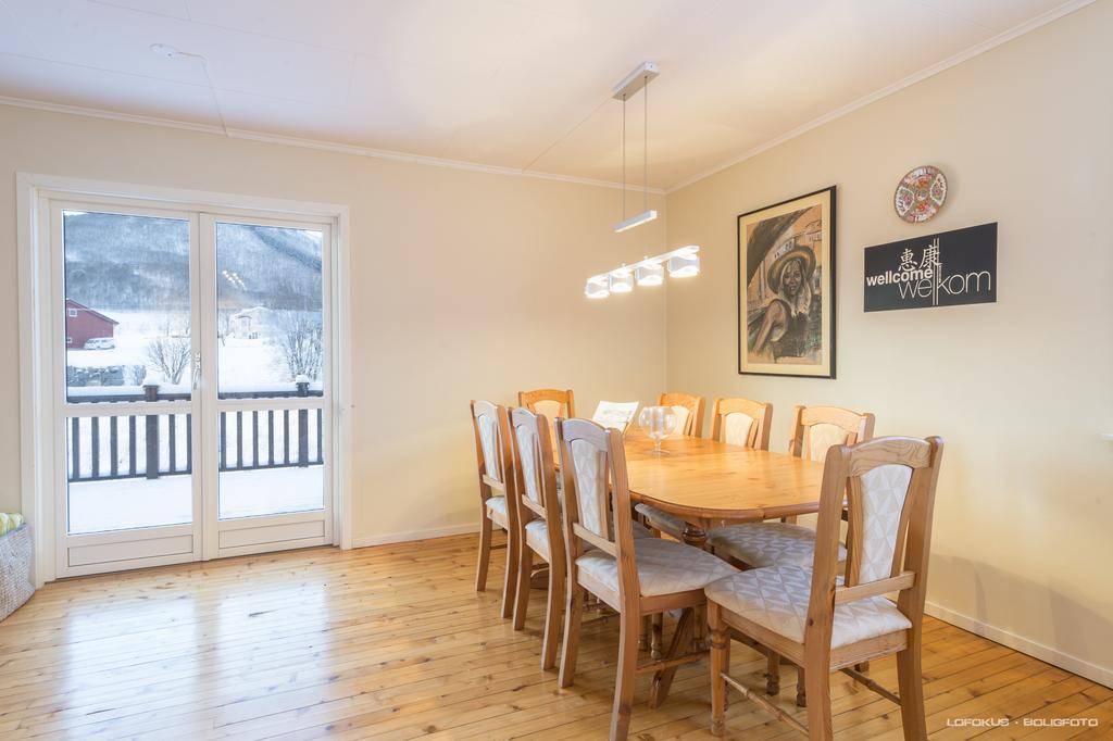 Midt I Lofoten Alstad  Phòng bức ảnh