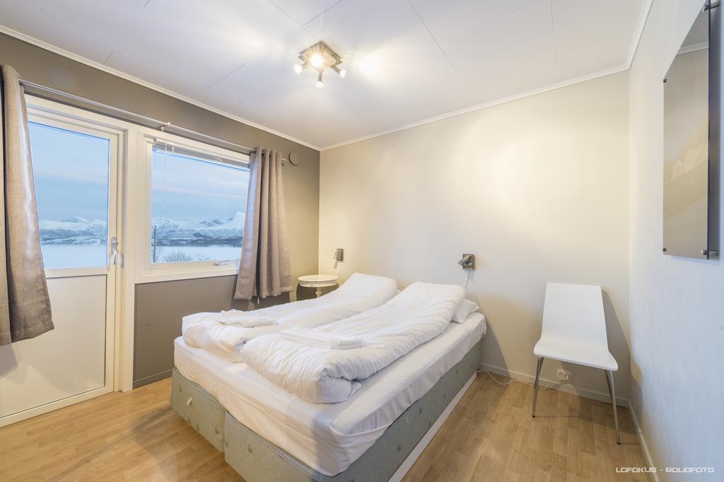 Midt I Lofoten Alstad  Phòng bức ảnh